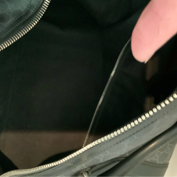 Gucci Duffel - Picture 7 of 7